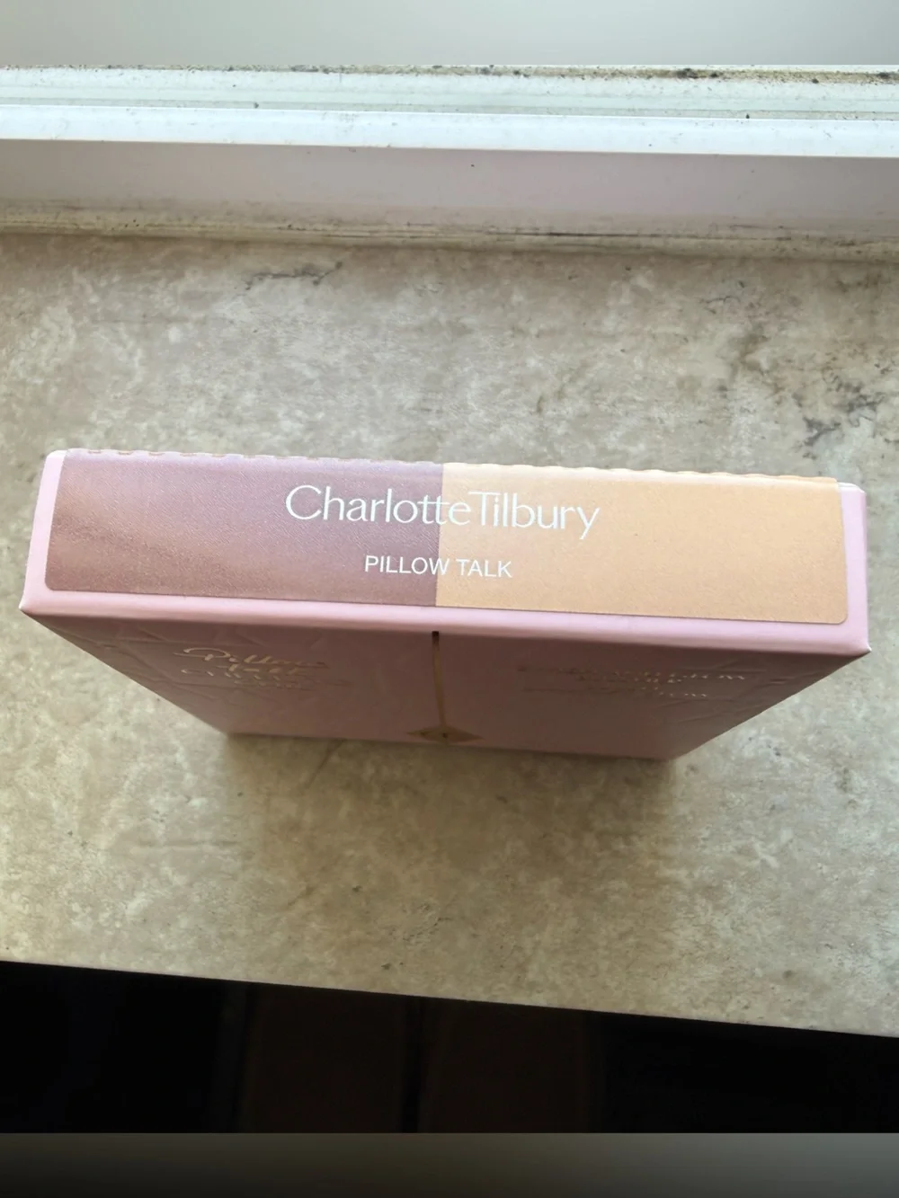 Charlotte Tilbury Cheek To Chic Blush